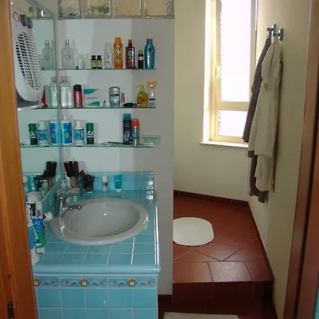 Homestay Camera-attico Luminoso Con Terrazza